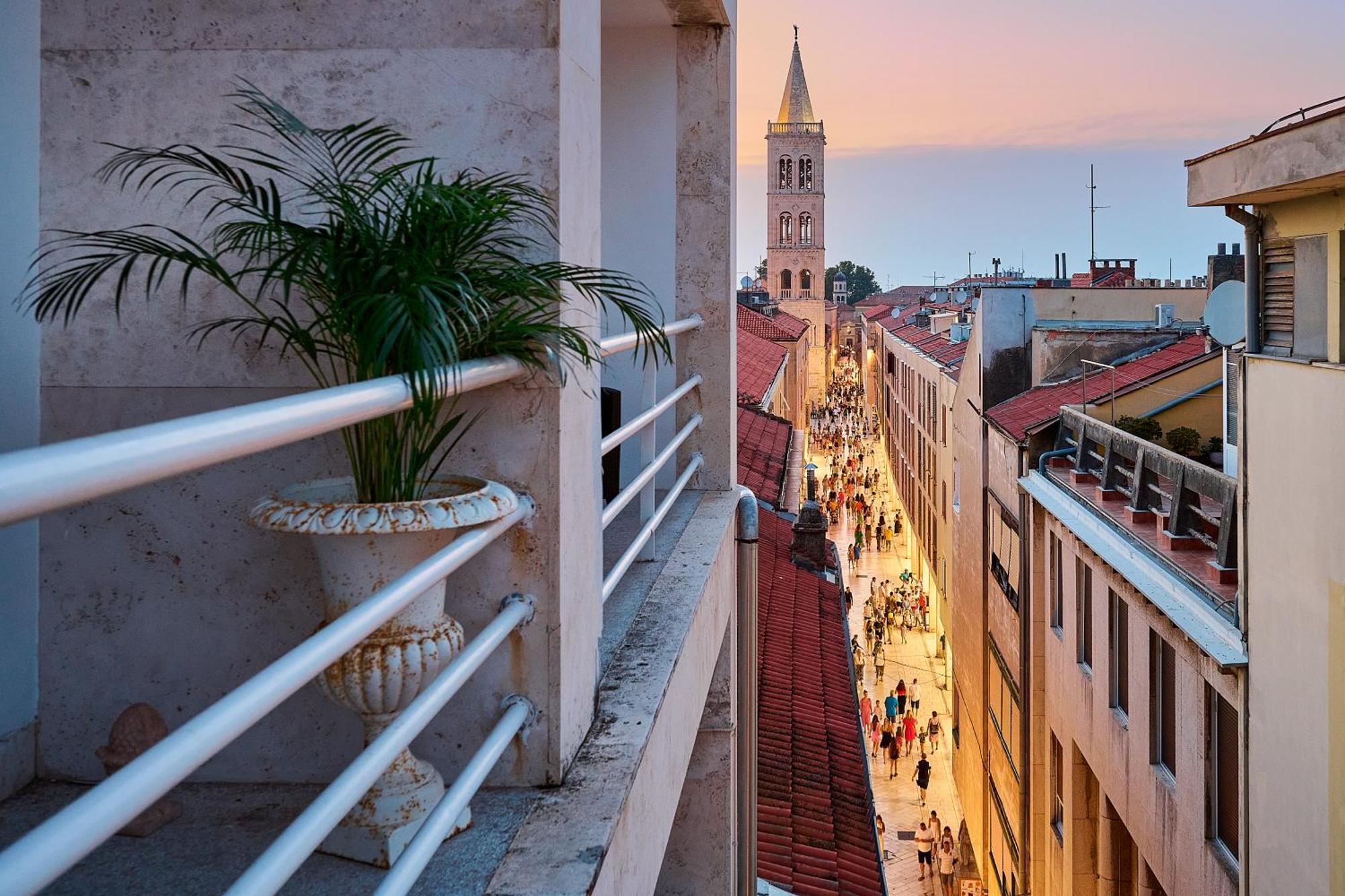 The Central Pearl Apartment Zadar Bagian luar foto