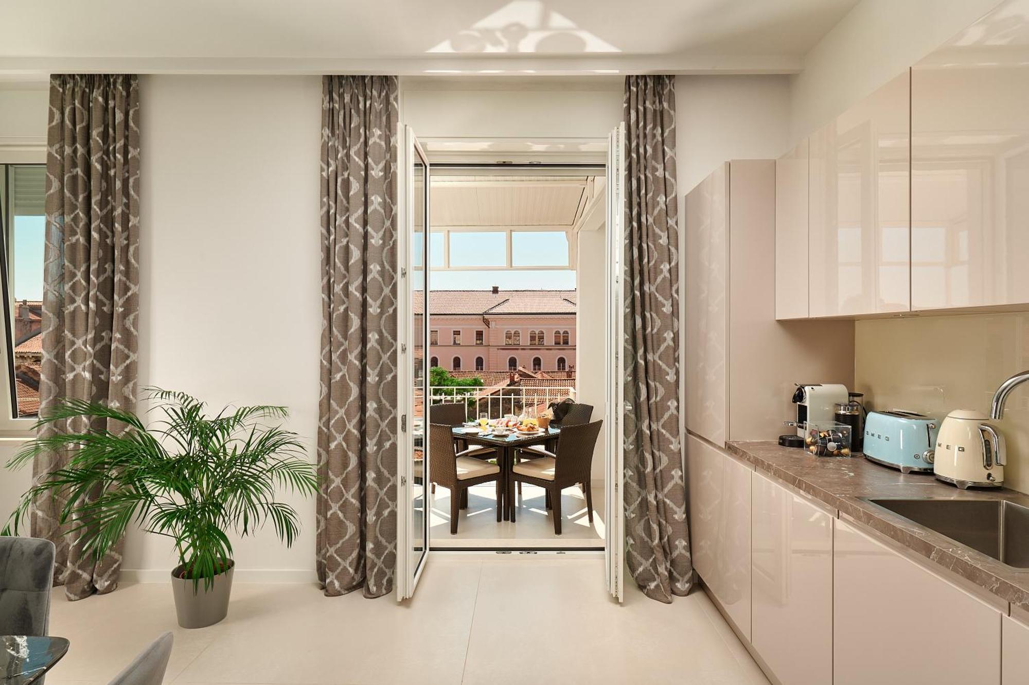 The Central Pearl Apartment Zadar Bagian luar foto